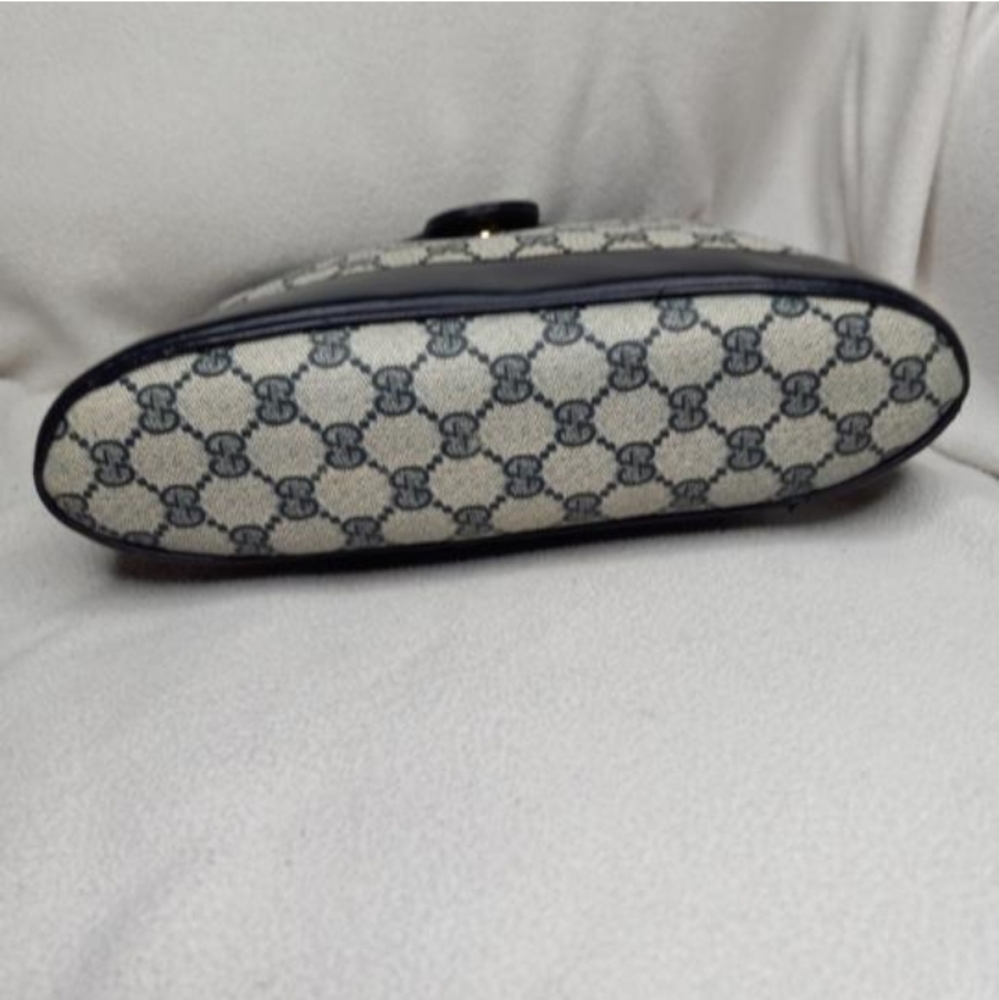 Authentic Vintage Gucci GG Monogram Supreme Britt Blondie Bucket Shoulder Bag - Picture 6 of 11